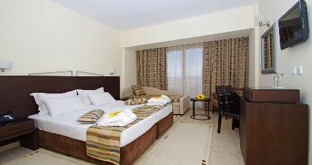 δωμάτιο στο ξενοδοχείο Cronwell Platamon Resort στον Πλαταμώνα Πιερίας