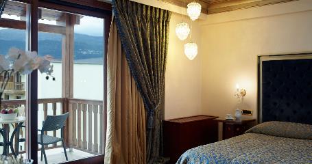 δωμάτιο στο ξενοδοχείο Grand Serai στα Ιωάννινα