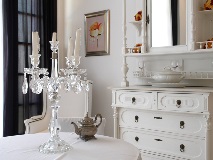 image-gallery